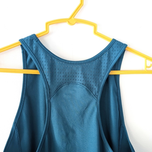 Under Armour Women's Teal and Yellow Mesh Tank Top ~ Size XS - Picture 7 of 10